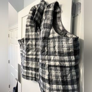 Lands end down vest plus size 3 x new with tag